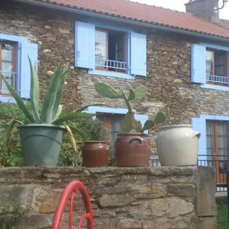 House Le Perie Сasa de vacaciones Saint-Cirgue